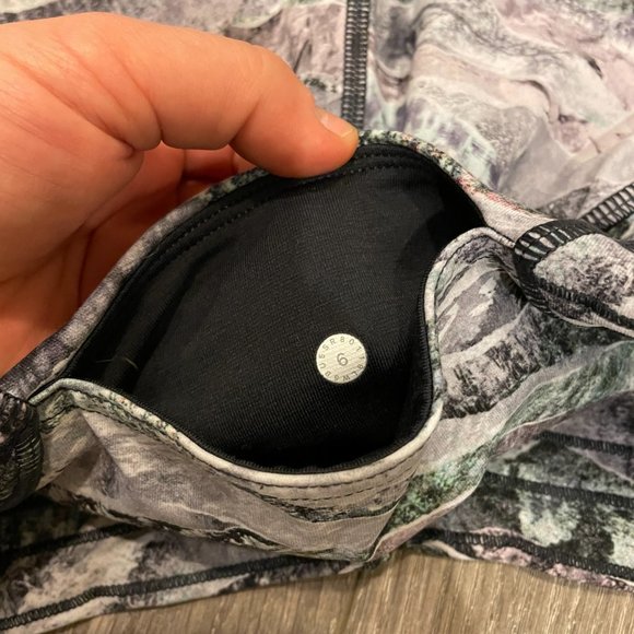 Lululemon Leggings - Train Times - Picture 4 of 5